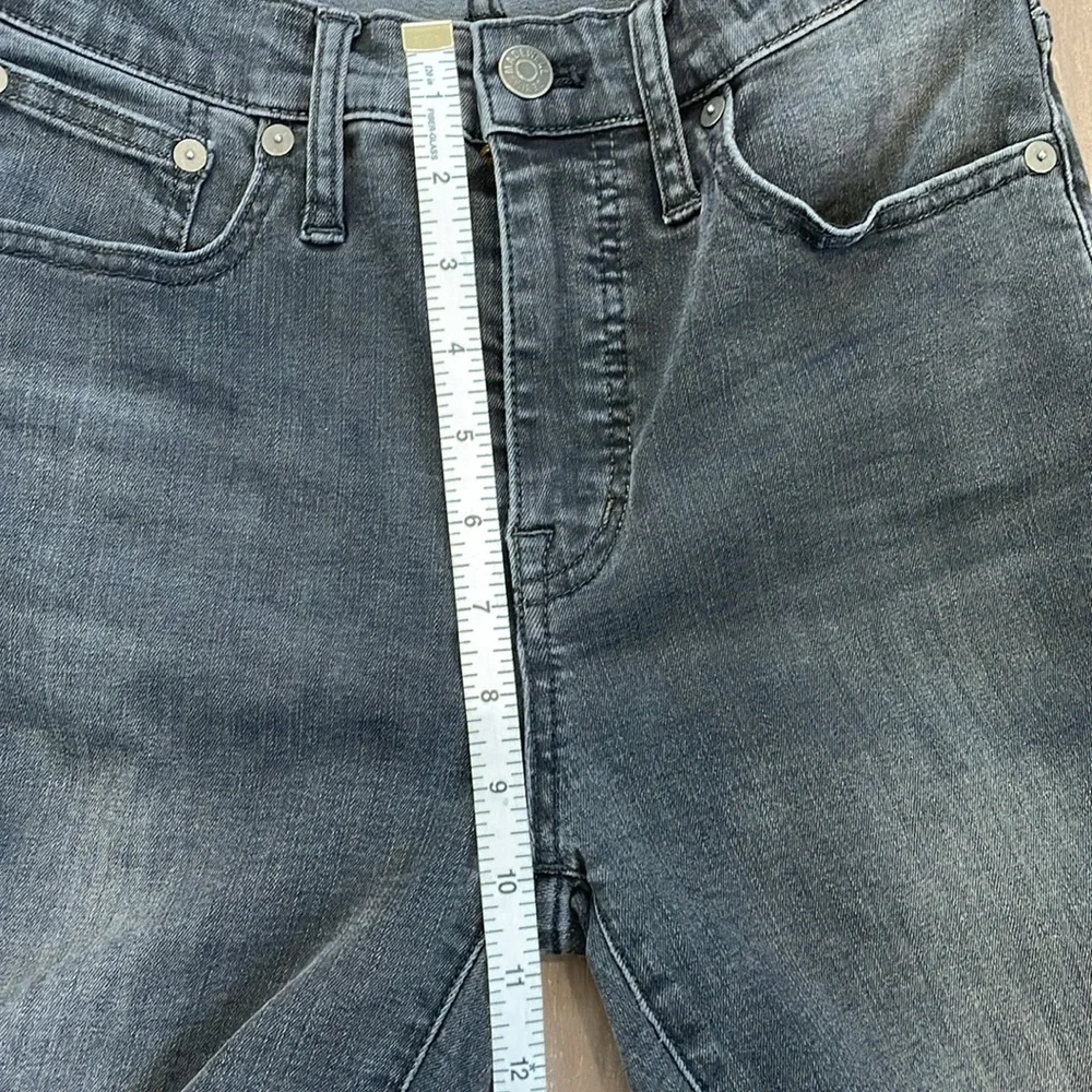 Madewell Cali Demi-Boot faded black high waist stretch jeans. Size 26T